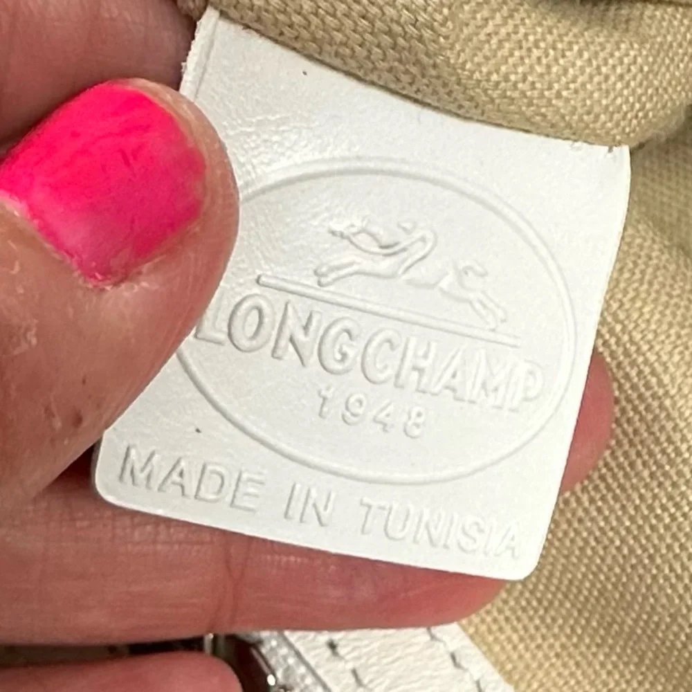 Longchamp • LM Cuir Embossed Logo Metal Luggage Tag White Double Shoulder RARE - Picture 10 of 14
